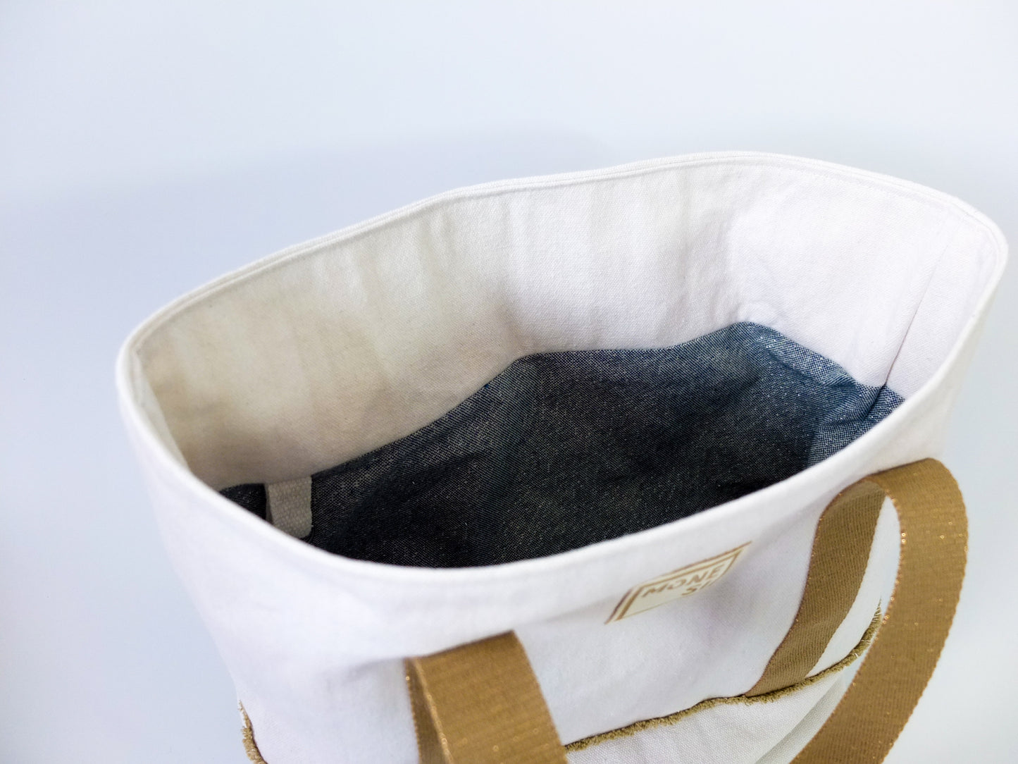 White tote bag