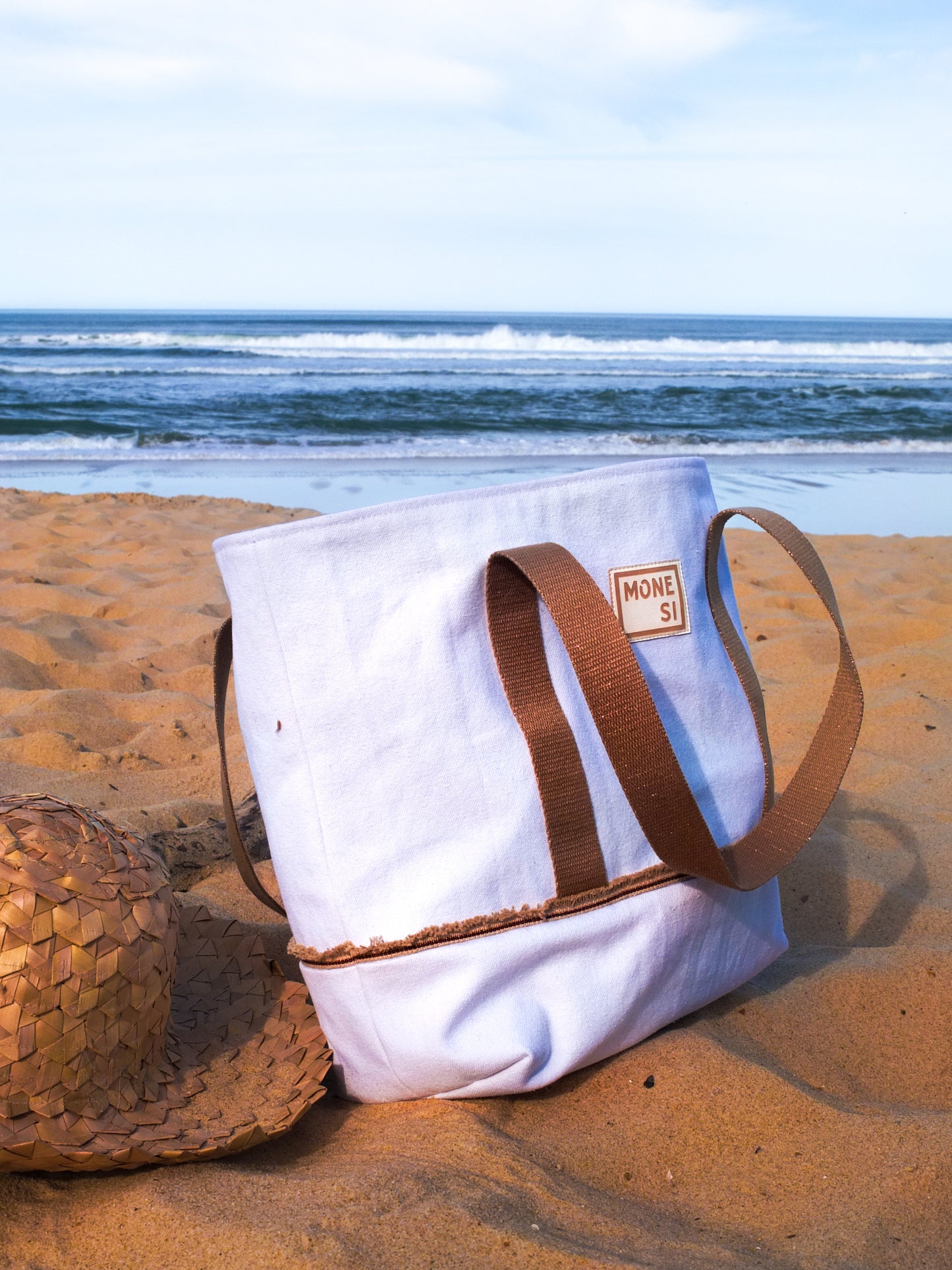 White tote bag